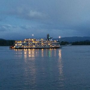 Meet your Posher, Judi